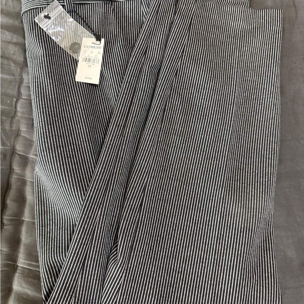 Express Columnist Black and White Striped Ankle Mid-Rise Dress Pants